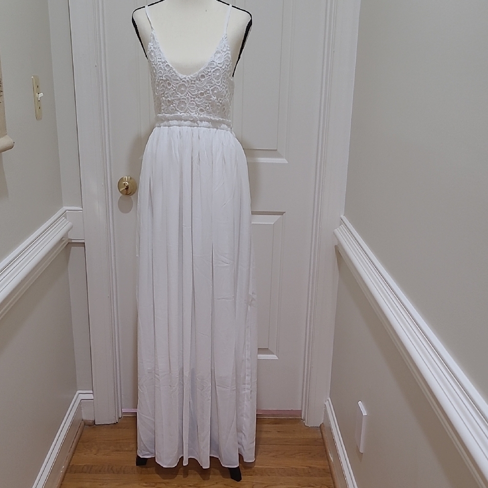 Ladmous White Lace Bodice Spaghetti Strap Maxi Dress